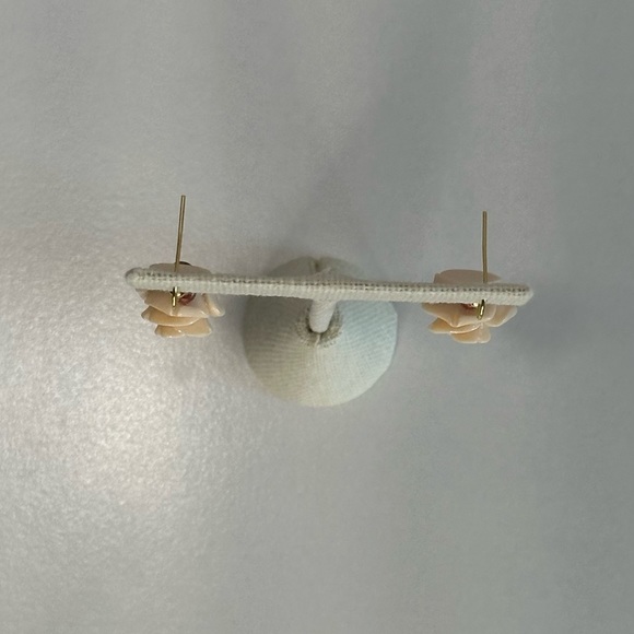 Handmade Rose Earrings - Picture 8 of 9